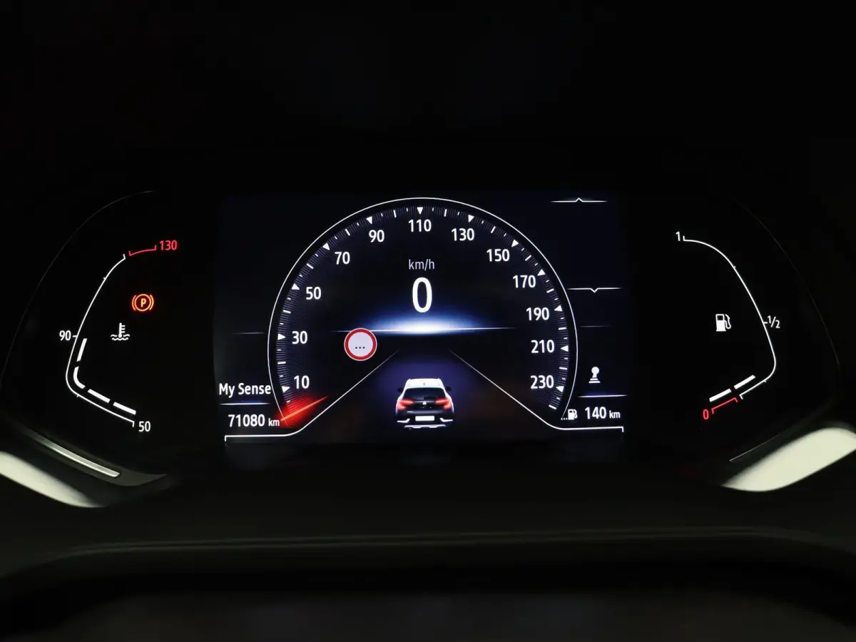 TCe 90pk Intens | Trekhaak | 1e Eigenaar | Climate control | Cruise control | Lichtmetalen velgen 17'' |