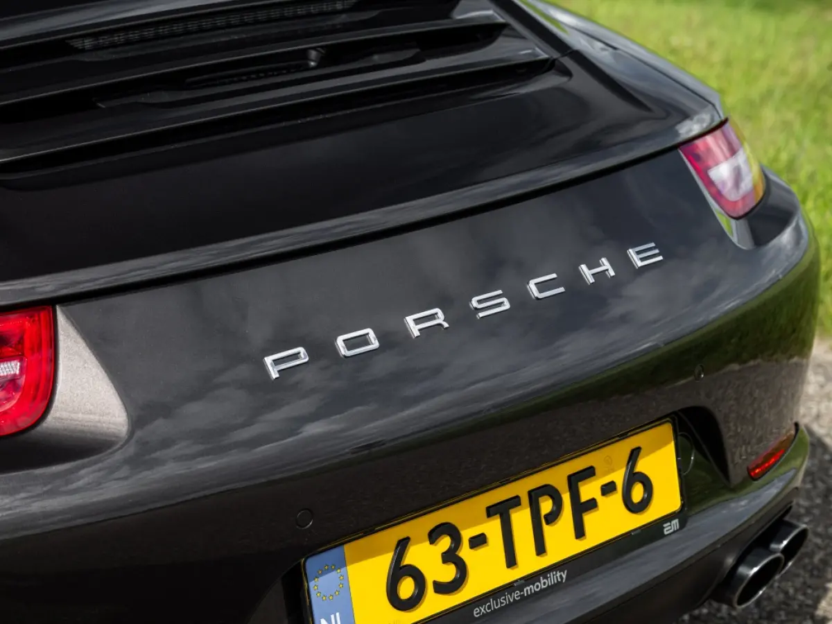 3.4 Carrera 991 Org. NL Sportuitlaat 20" PASM