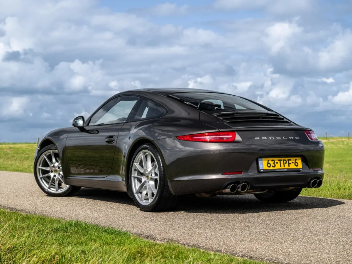 3.4 Carrera 991 Org. NL Sportuitlaat 20" PASM