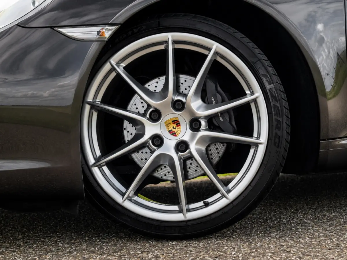 3.4 Carrera 991 Org. NL Sportuitlaat 20" PASM