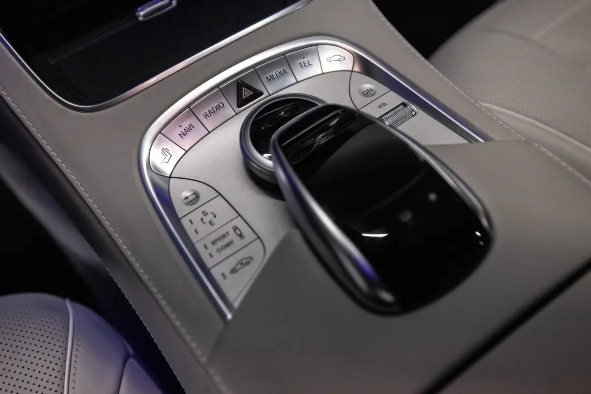 400 HYBRID AMG STYLING EXCLUSIVE Btw auto, ( € 37.148.76 Ex B.T.W) DEALER AUTO AANBIEDING