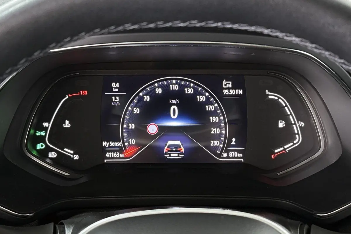 1.0 TCe 90 Techno Navigatie Achteruitrijcamera Keyless