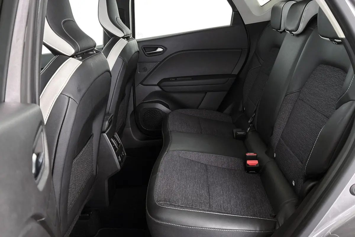 1.0 TCe 90 Techno Navigatie Achteruitrijcamera Keyless