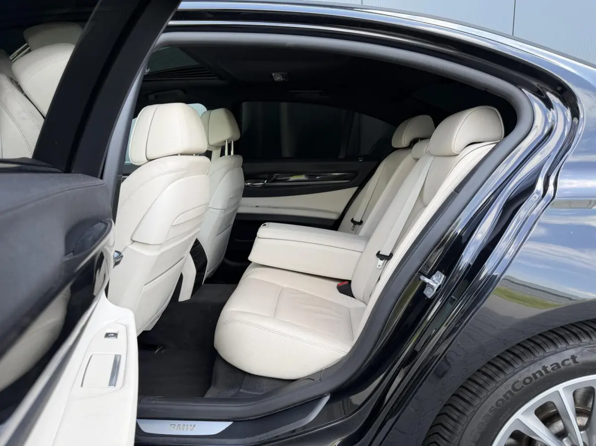 740i Individual Edition Facelift - Schuifdak - Hud - Softclose