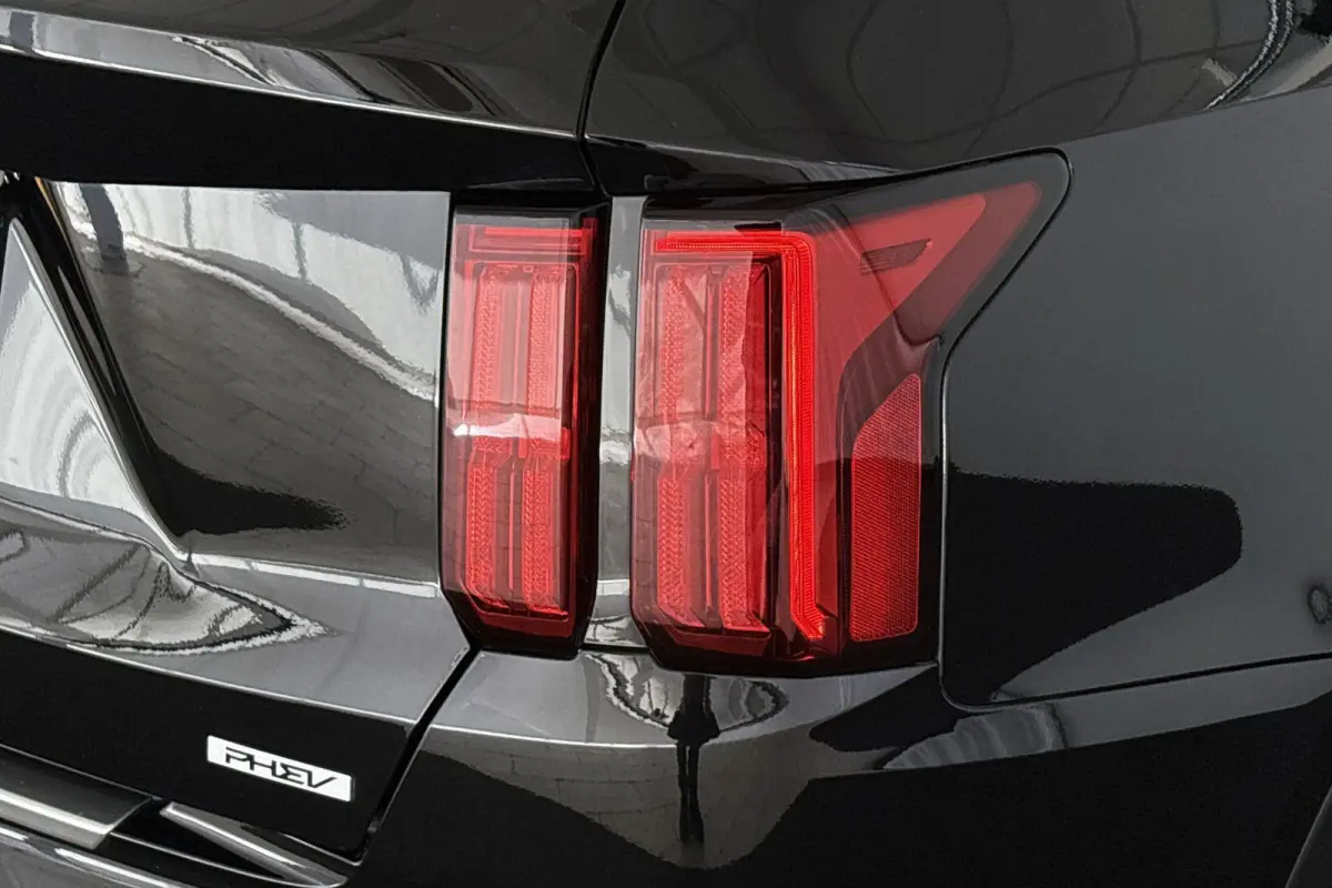 1.6 T-GDI Plug-in Hybrid 4WD DynamicLine Trekhaak Stoelverwarming Leder