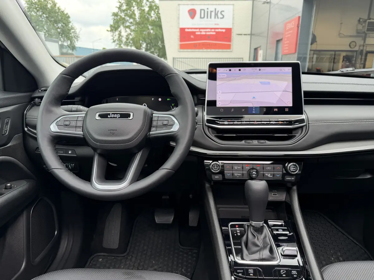4xe 240 Plug-in Hybrid Summit (Elektrisch Schuifdak - Leder incl verwarming/koeling/geheugen - Elektrische Klep - 360gr Camera - Adaptieve Cruise Controle - 19"- Keyless Entry - LED - 4x4)