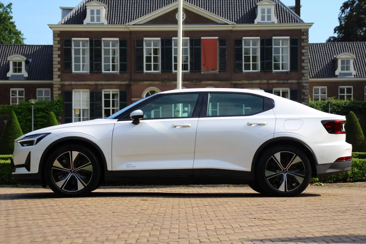 Long Range Single | 360° CAMERA | ADAPTIVE CRUISE | LED | PARK SENS V+A | DODE HOEK | STOELVERWARMING | LANE ASSIST | ELEKTR. STOEL INCL. MEMORY