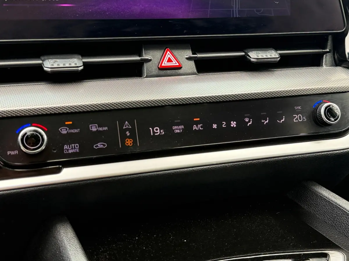 1.6 T-GDi Hybrid DynamicPlusLine Dealer onderhouden | Navigatie | Stoel + stuurverwarming | Schuifkanteldak