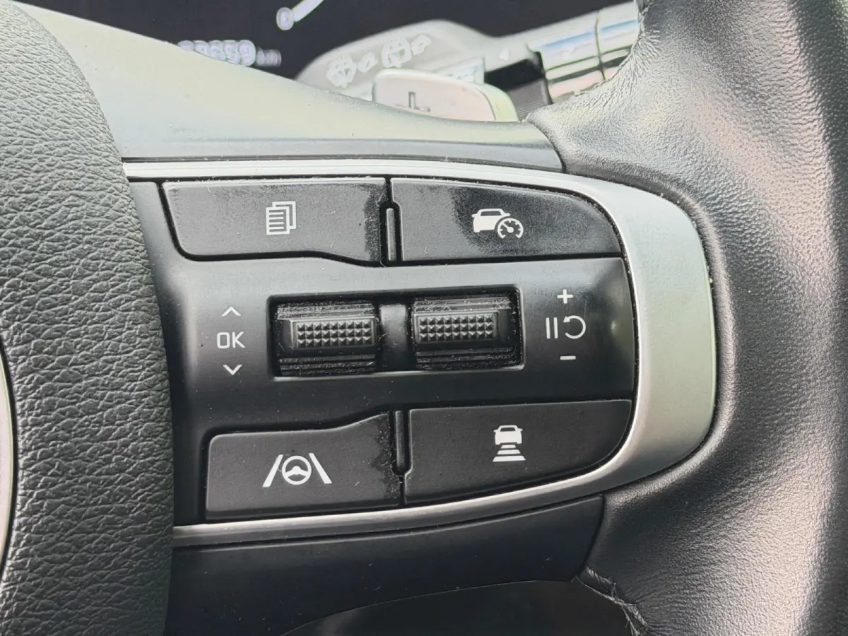 1.6 T-GDi Hybrid DynamicPlusLine Dealer onderhouden | Navigatie | Stoel + stuurverwarming | Schuifkanteldak