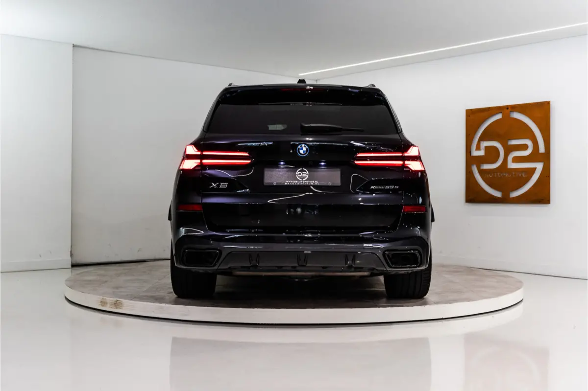 xDrive50e M-Sport Pro 490PK | Harman/Kardon | Pano | M Stoelen | Glow | 360 | VOL! Fabrieksgarantie