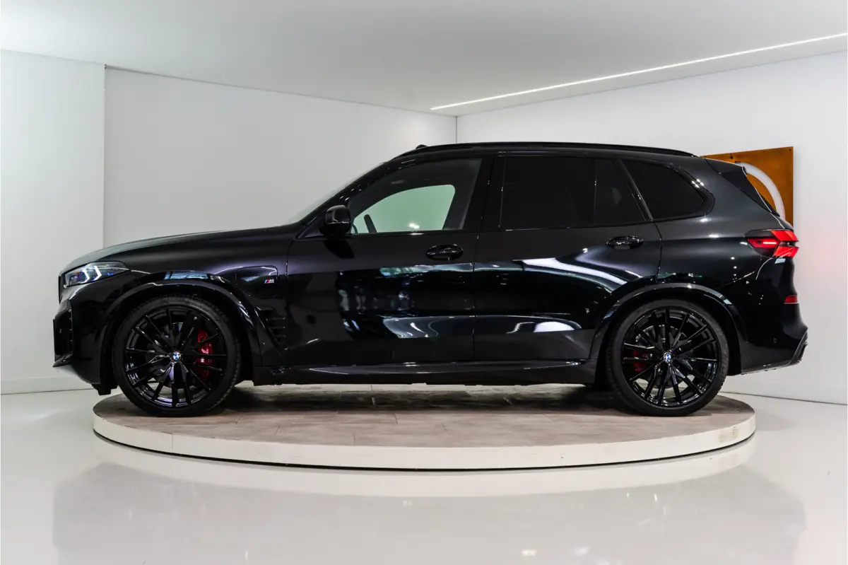 xDrive50e M-Sport Pro 490PK | Harman/Kardon | Pano | M Stoelen | Glow | 360 | VOL! Fabrieksgarantie