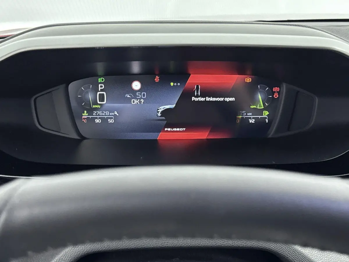 Automaat 130pk Allure Pack | Navigatie | CarPlay | All Season Banden | LED Koplampen | Stoelverwarming