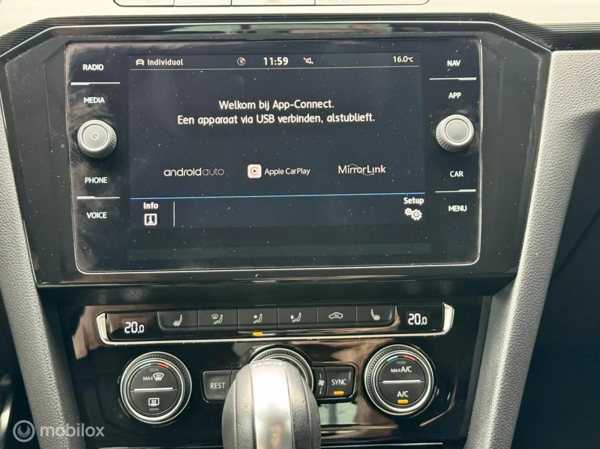 1.5 TSI Business R-Line