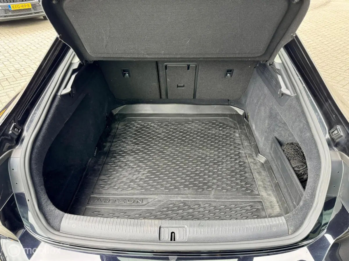 1.5 TSI Business R-Line
