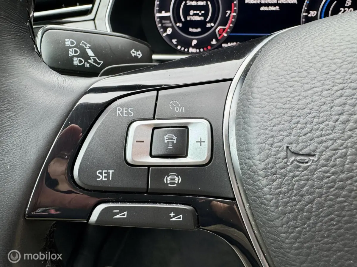 1.5 TSI Business R-Line