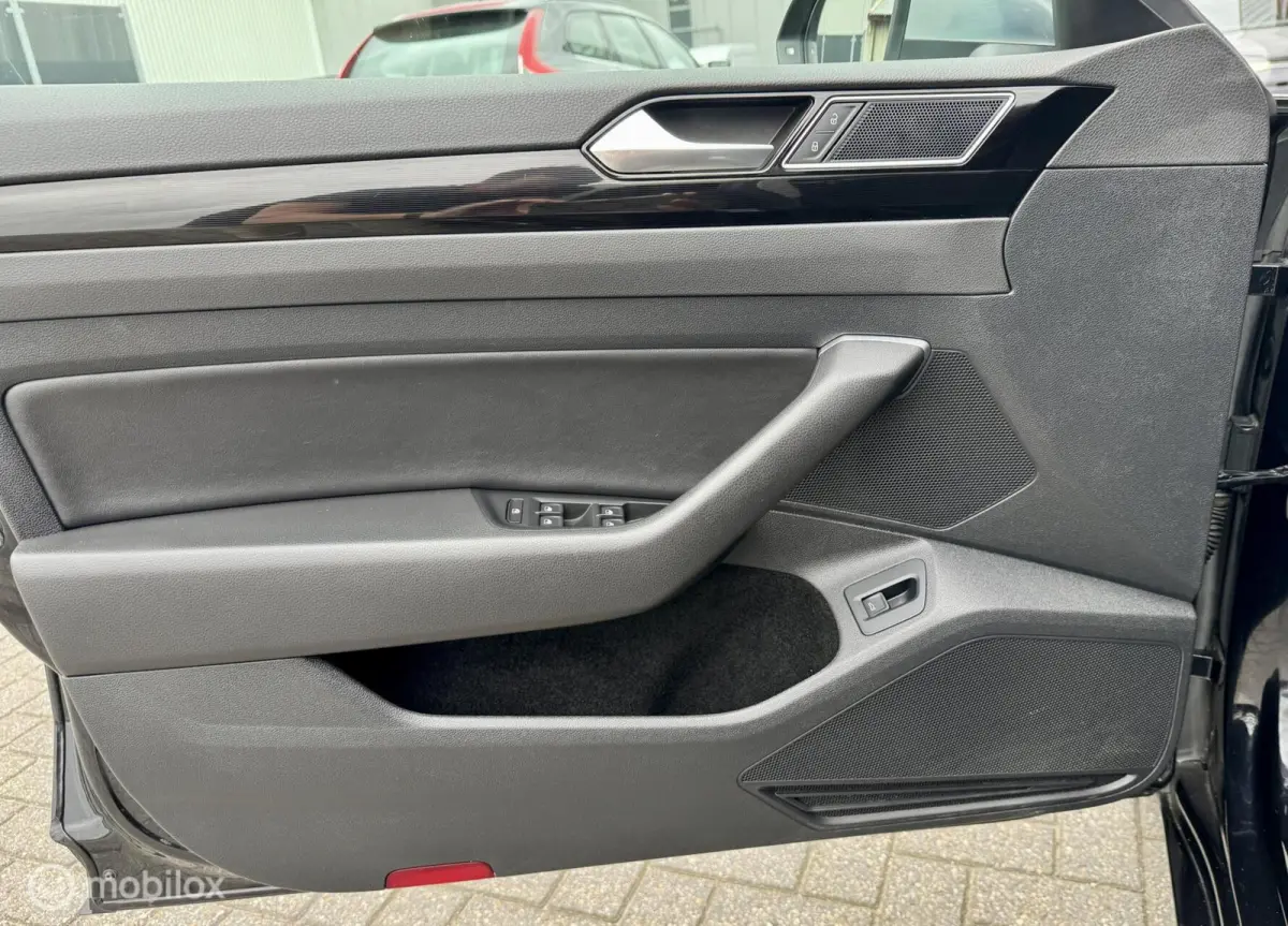 1.5 TSI Business R-Line