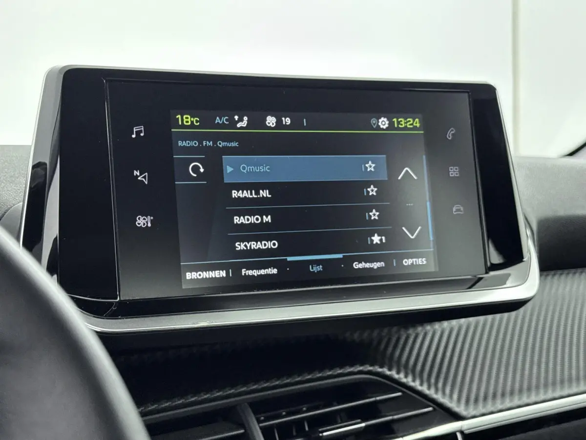 136pk EV 50 kWh Active | Accu 93% | CarPlay | Climate Control | Stoelverwarming | Cruise Control | Keyless Start