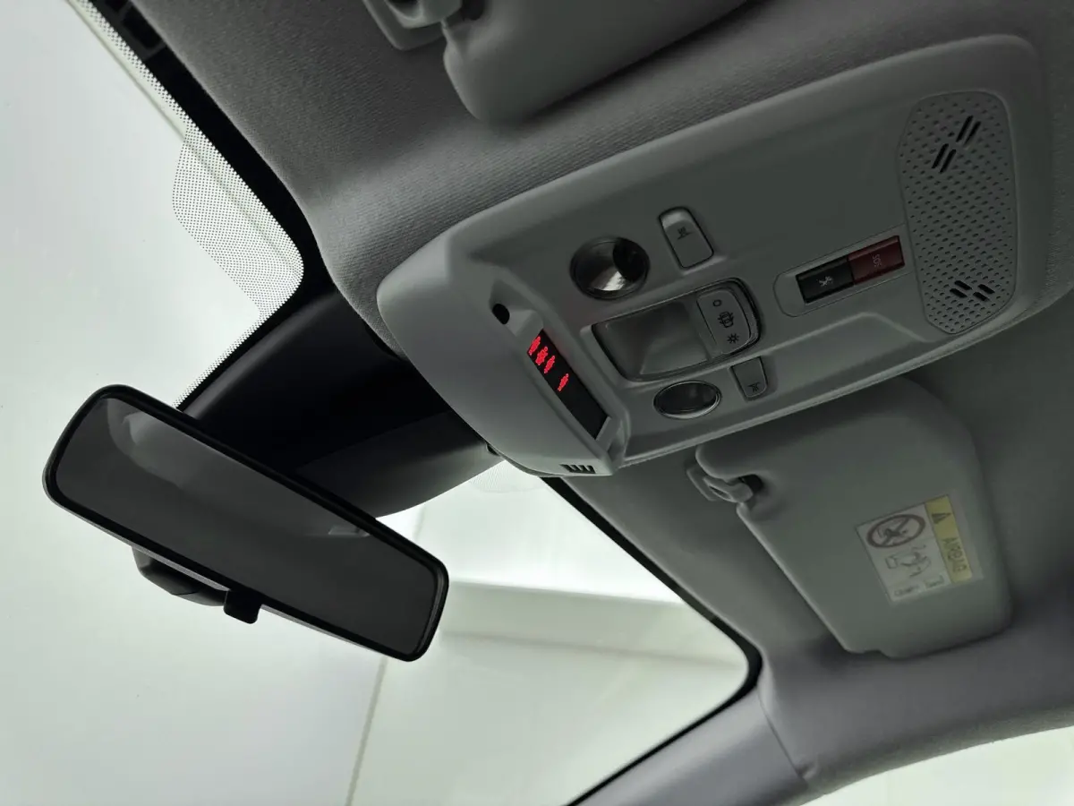136pk EV 50 kWh Active | Accu 93% | CarPlay | Climate Control | Stoelverwarming | Cruise Control | Keyless Start