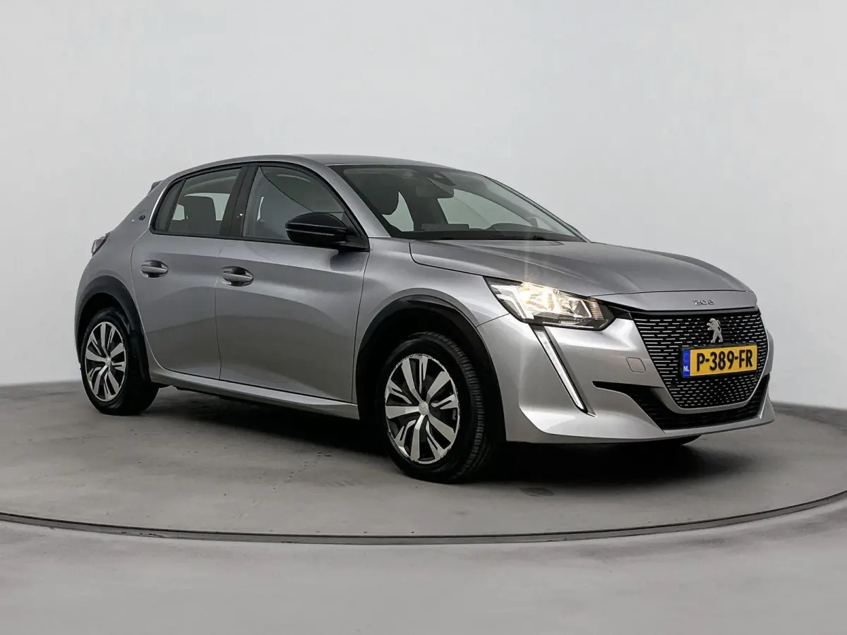 136pk EV 50 kWh Active | Accu 93% | CarPlay | Climate Control | Stoelverwarming | Cruise Control | Keyless Start