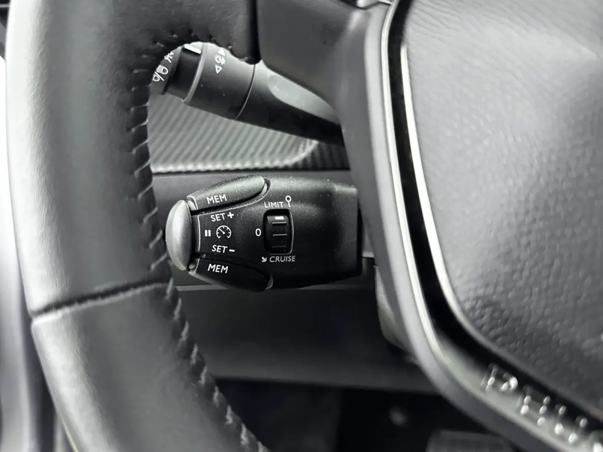 136pk EV 50 kWh Active | Accu 93% | CarPlay | Climate Control | Stoelverwarming | Cruise Control | Keyless Start
