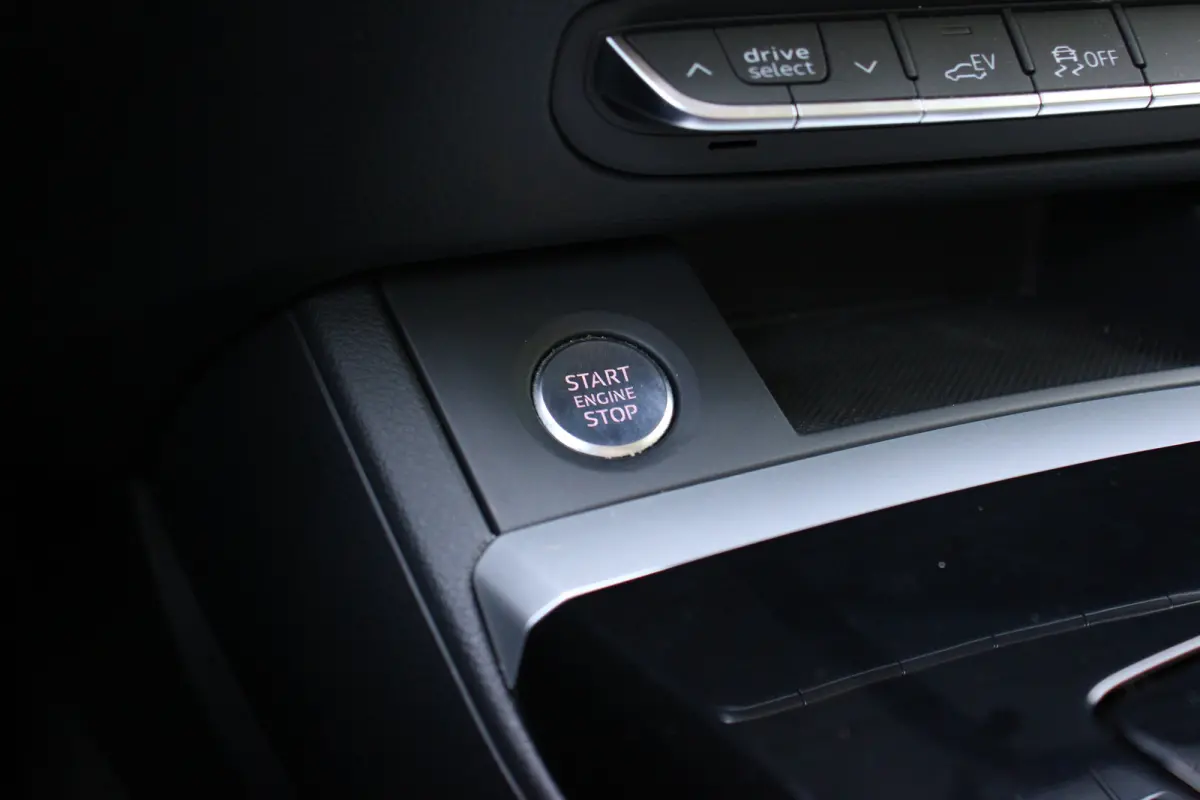 50 TFSI e Pro Line | NL-AUTO! | 1E EIGENAAR! | CRUISE | LED | LANE ASSIST | PARK SENS | ELEKTR. ACHTERKLEP | CLIMA | APPLE CARPLAY/ANDROID AUTO