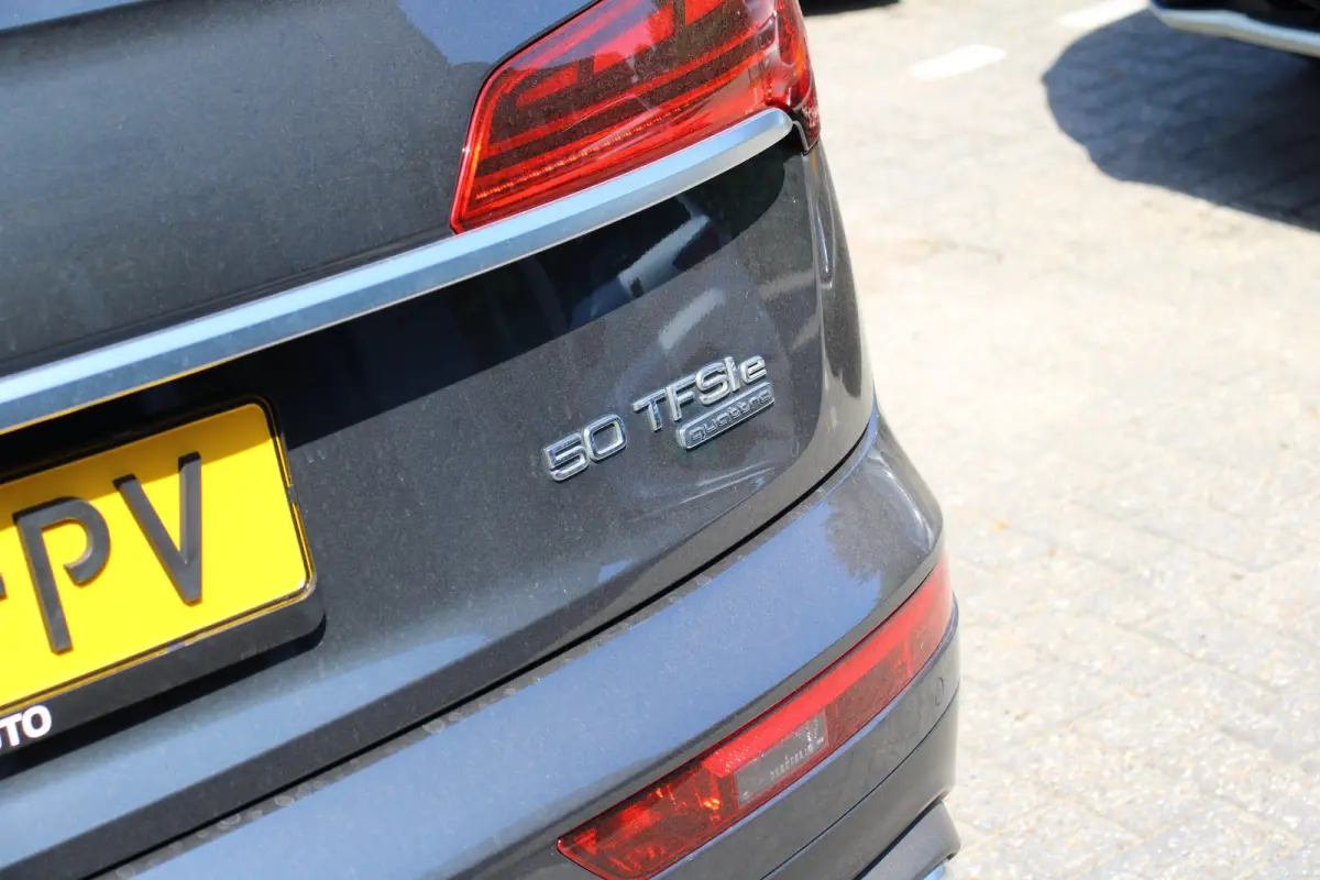 50 TFSI e Pro Line | NL-AUTO! | 1E EIGENAAR! | CRUISE | LED | LANE ASSIST | PARK SENS | ELEKTR. ACHTERKLEP | CLIMA | APPLE CARPLAY/ANDROID AUTO