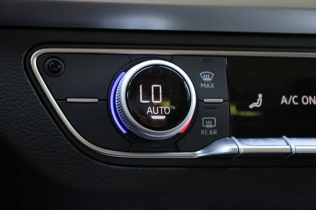 50 TFSI e Pro Line | NL-AUTO! | 1E EIGENAAR! | CRUISE | LED | LANE ASSIST | PARK SENS | ELEKTR. ACHTERKLEP | CLIMA | APPLE CARPLAY/ANDROID AUTO