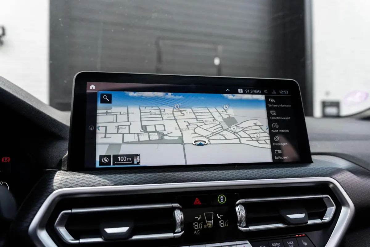 XDrive30e M-sport Brooklyn Grau Pano LASER HUD Memory