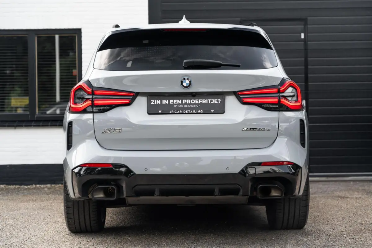 XDrive30e M-sport Brooklyn Grau Pano LASER HUD Memory