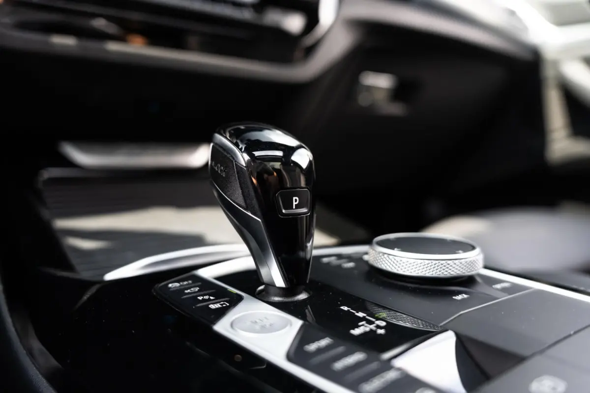 XDrive30e M-sport Brooklyn Grau Pano LASER HUD Memory