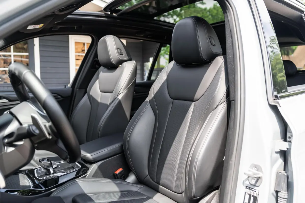 XDrive30e M-sport Brooklyn Grau Pano LASER HUD Memory