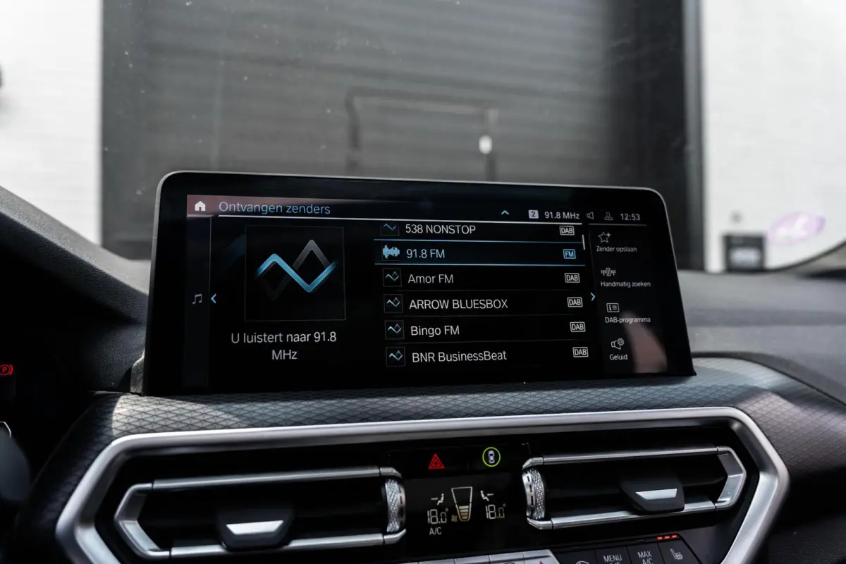 XDrive30e M-sport Brooklyn Grau Pano LASER HUD Memory
