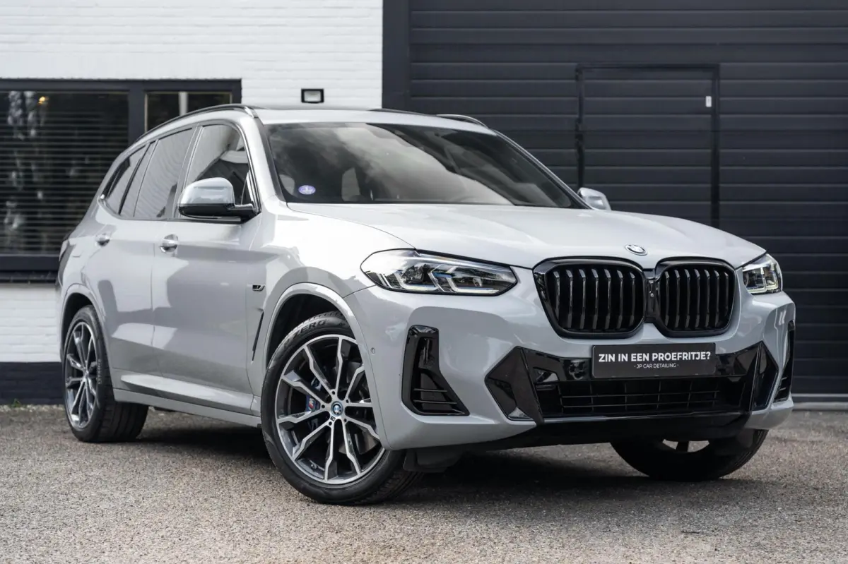 XDrive30e M-sport Brooklyn Grau Pano LASER HUD Memory