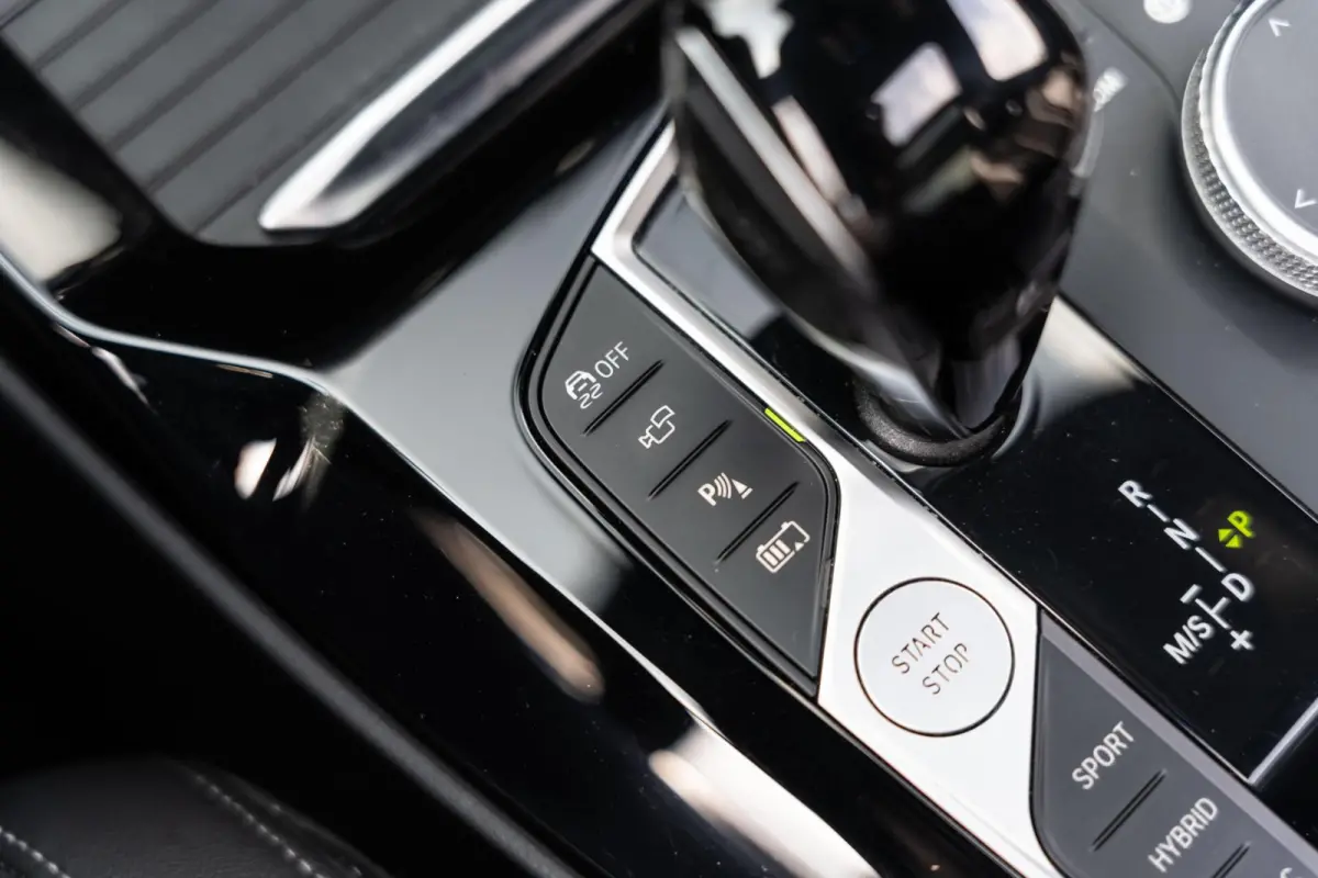 XDrive30e M-sport Brooklyn Grau Pano LASER HUD Memory