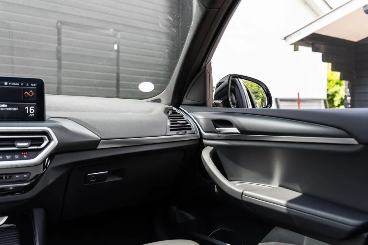 XDrive30e M-sport Brooklyn Grau Pano LASER HUD Memory