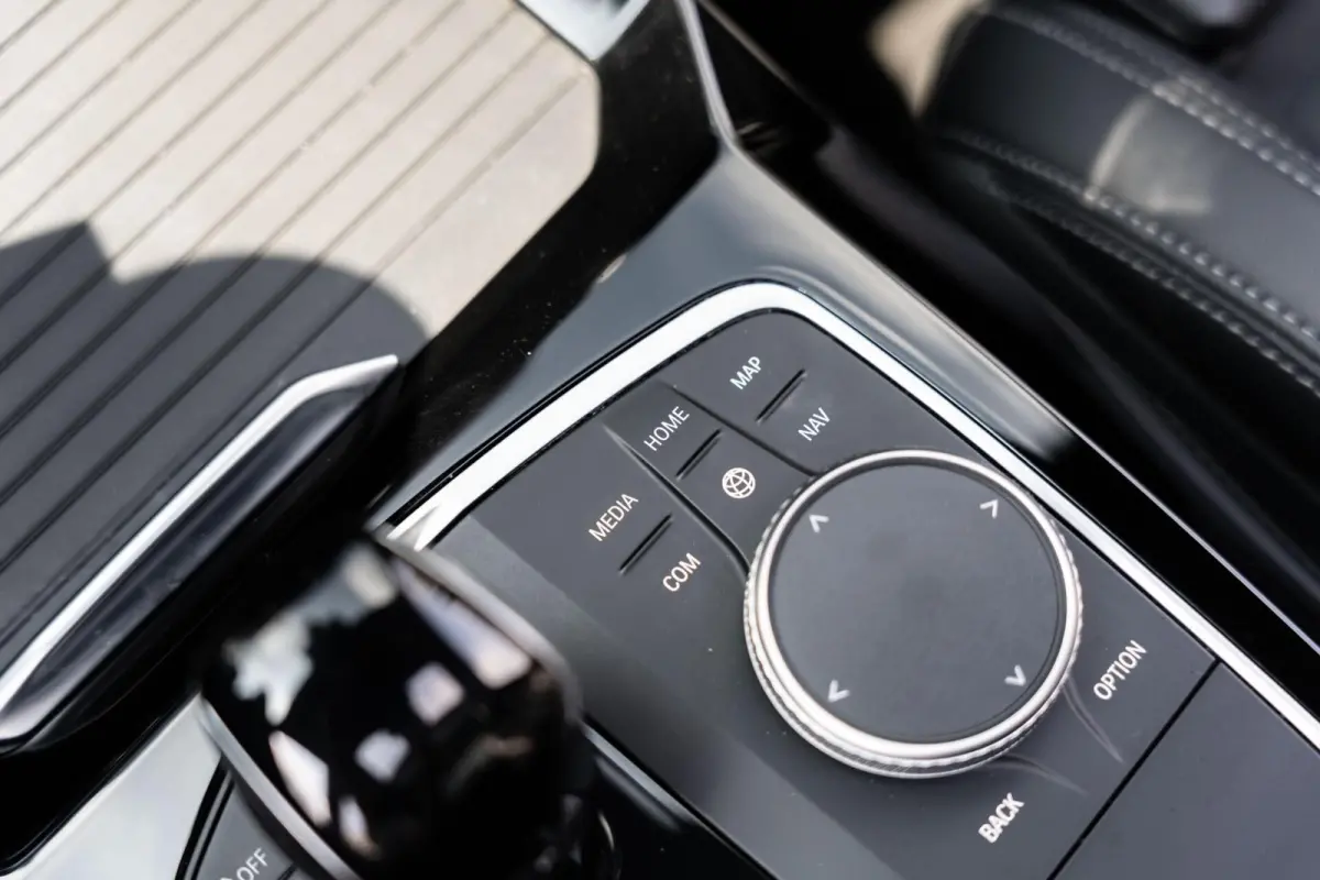 XDrive30e M-sport Brooklyn Grau Pano LASER HUD Memory