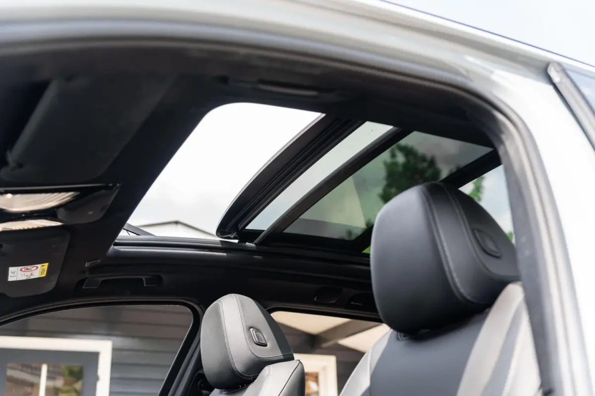 XDrive30e M-sport Brooklyn Grau Pano LASER HUD Memory