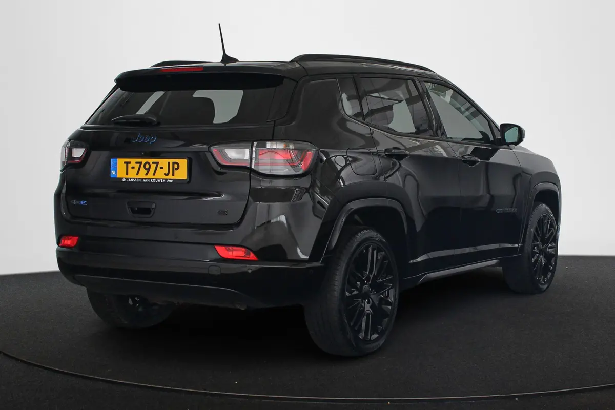 4xe 240 Plug-in Hybrid S Stuur-Stoelverwarming Keyless Alpine 360 Camera