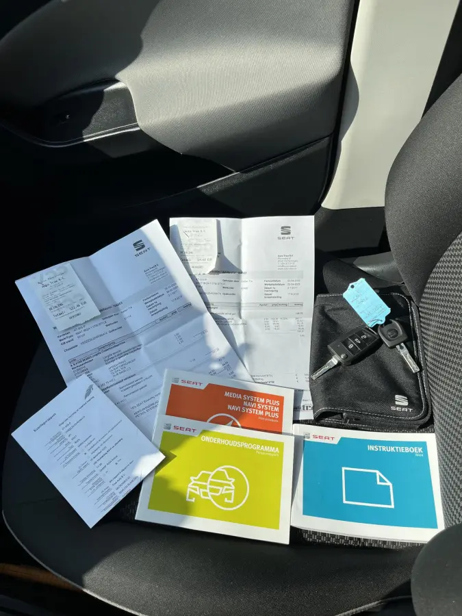 1.0 EcoTSI Style Connect Volledig Dealer Onderh | NAP | Carplay | Navi | Cruise | LMV | LED | Hill-Hold | Start/Stop | PDC Achter