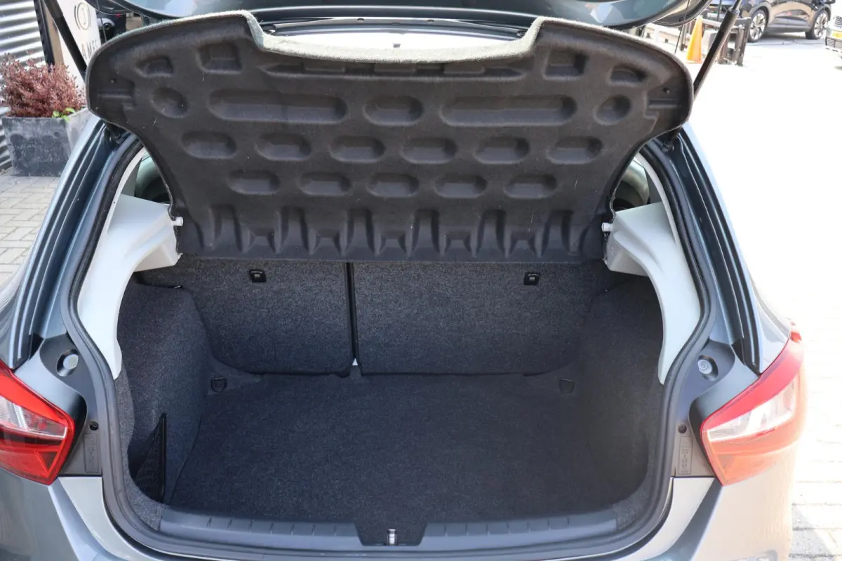 1.0 EcoTSI Style Connect Volledig Dealer Onderh | NAP | Carplay | Navi | Cruise | LMV | LED | Hill-Hold | Start/Stop | PDC Achter