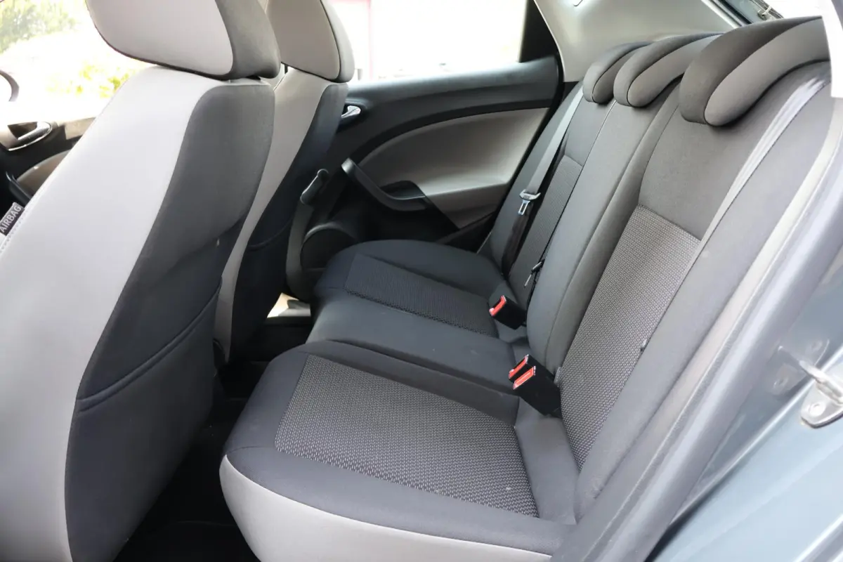 1.0 EcoTSI Style Connect Volledig Dealer Onderh | NAP | Carplay | Navi | Cruise | LMV | LED | Hill-Hold | Start/Stop | PDC Achter