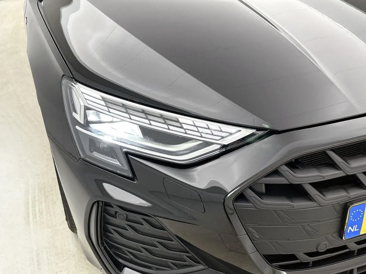 40 TFSI e S edition 204 PK | S-line | Automaat | Camera | Adaptive Cruise Control | Climate Control | Stoelverwarming | Virtual Cockpit | LED Matrix | Lichtmetalen velgen | Privacy glass |