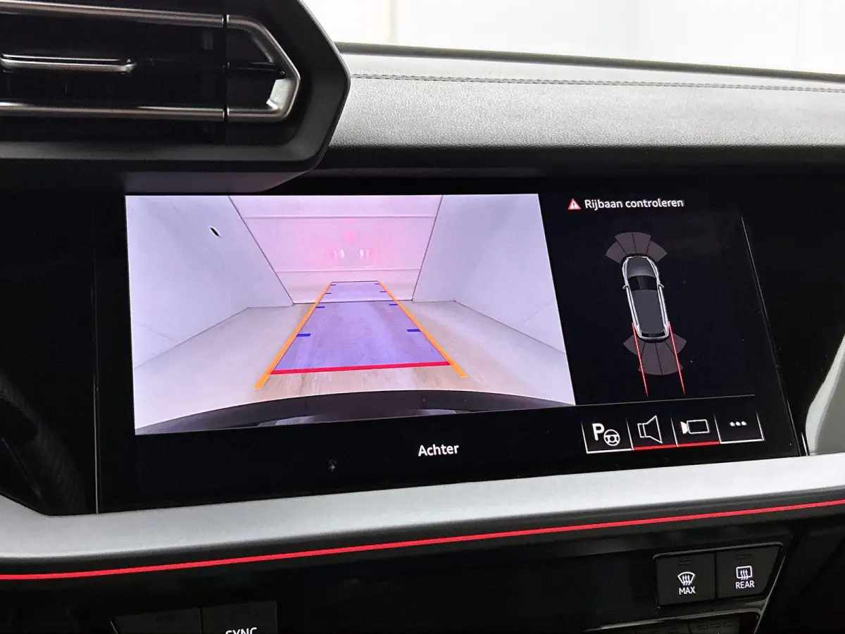 40 TFSI e S edition 204 PK | S-line | Automaat | Camera | Adaptive Cruise Control | Climate Control | Stoelverwarming | Virtual Cockpit | LED Matrix | Lichtmetalen velgen | Privacy glass |