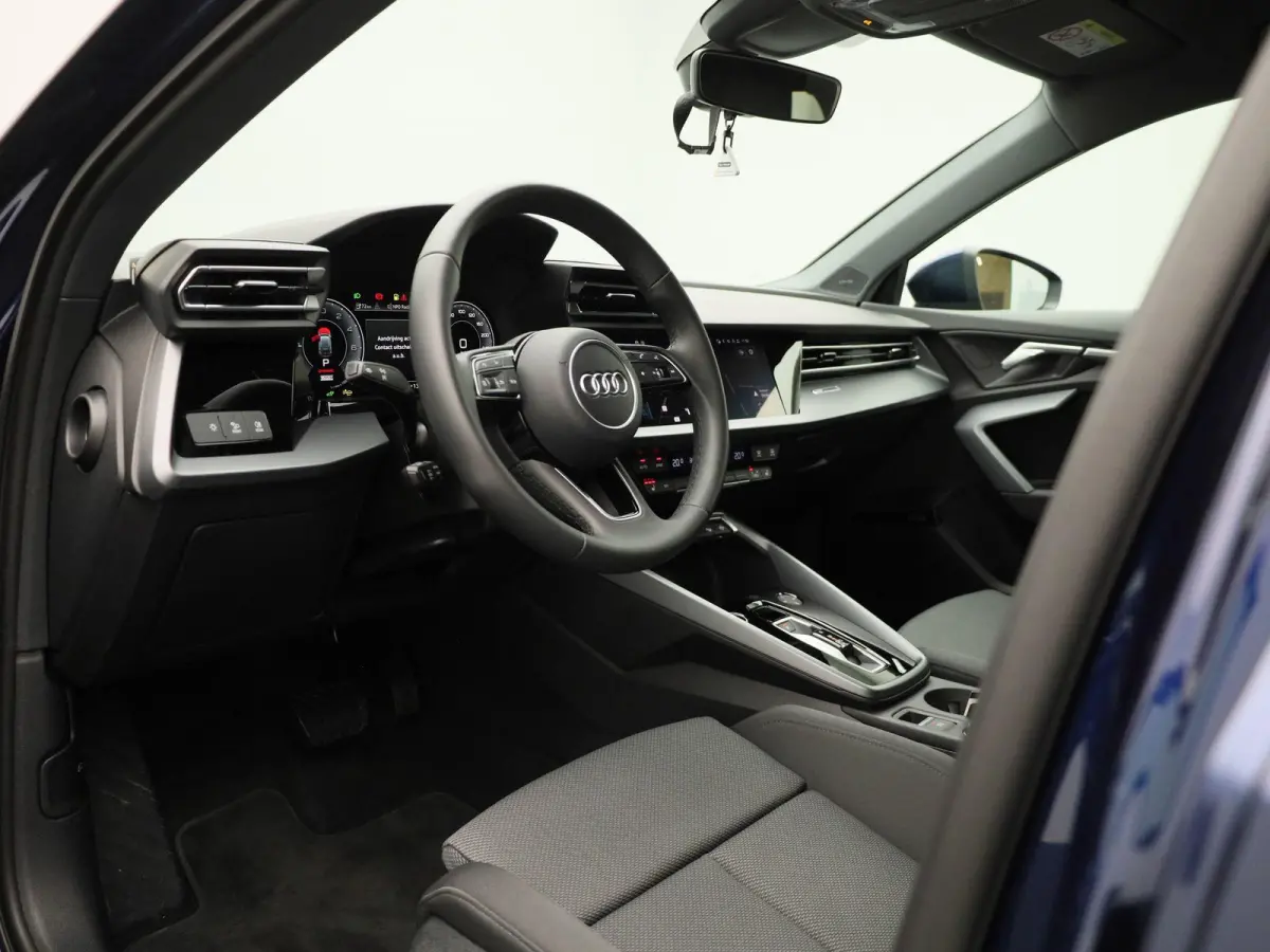 40 TFSI e Advanced edition 204 pk | Automaat | Navigatie | Smartphone interface | Climate Control | Stoelverwarming | Lichtmetalen velgen |