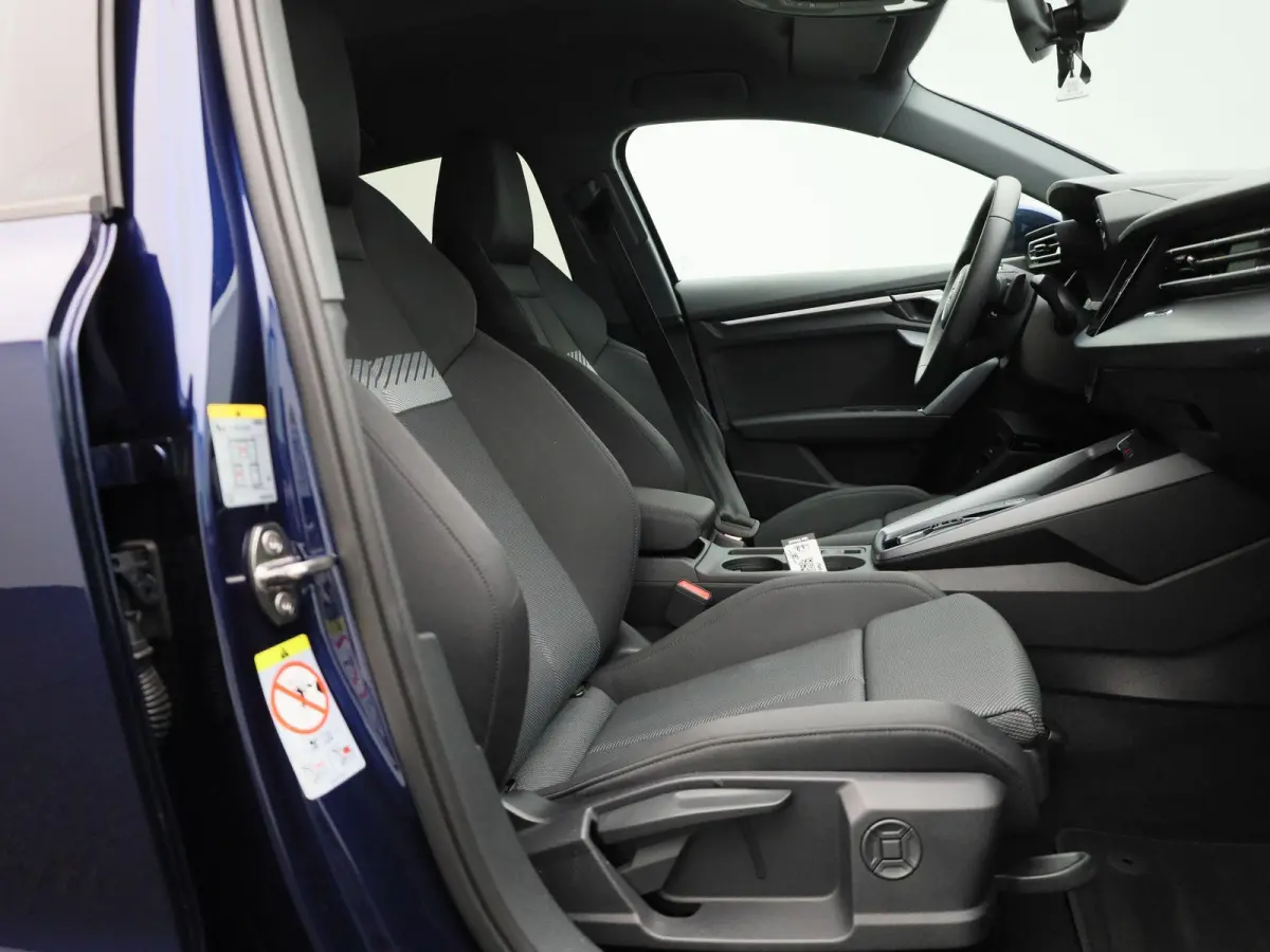 40 TFSI e Advanced edition 204 pk | Automaat | Navigatie | Smartphone interface | Climate Control | Stoelverwarming | Lichtmetalen velgen |