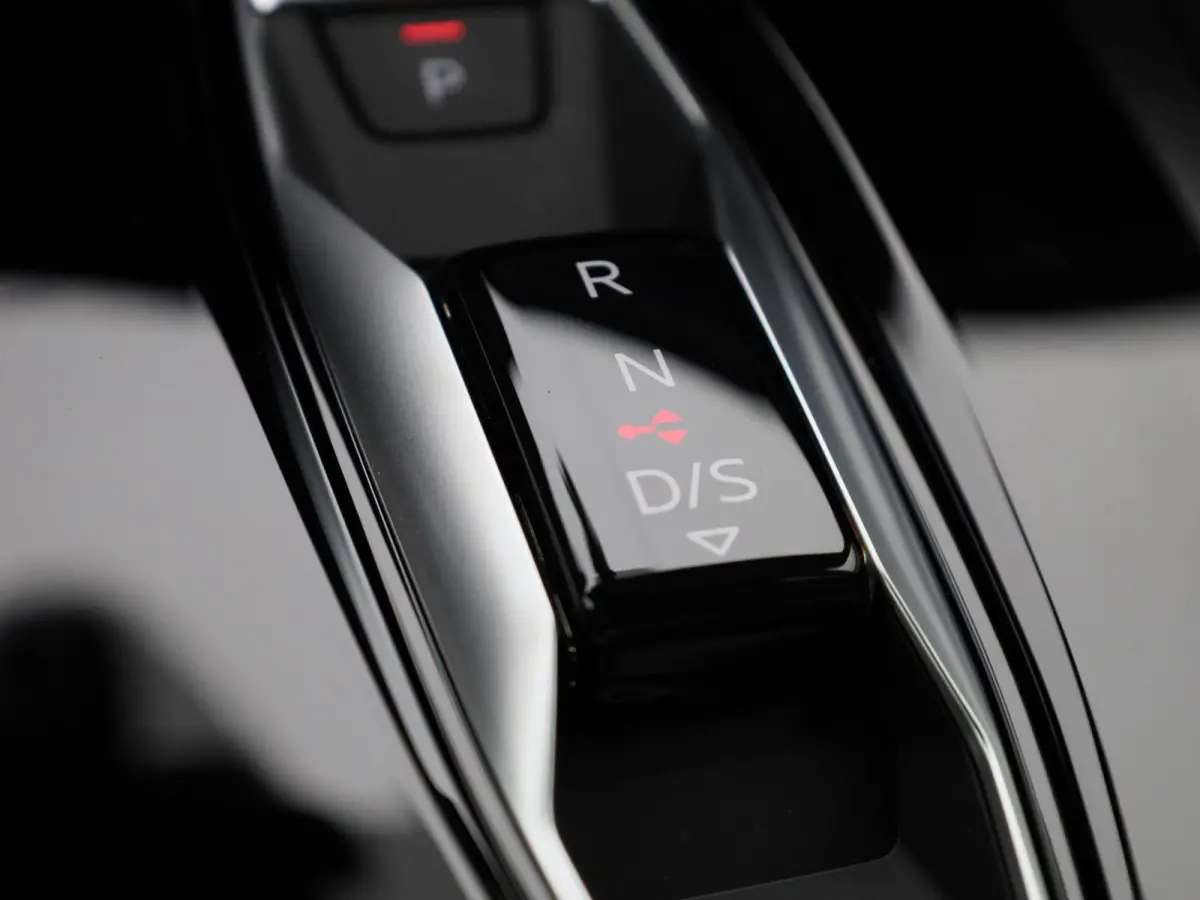 40 TFSI e Advanced edition 204 pk | Automaat | Navigatie | Smartphone interface | Climate Control | Stoelverwarming | Lichtmetalen velgen |