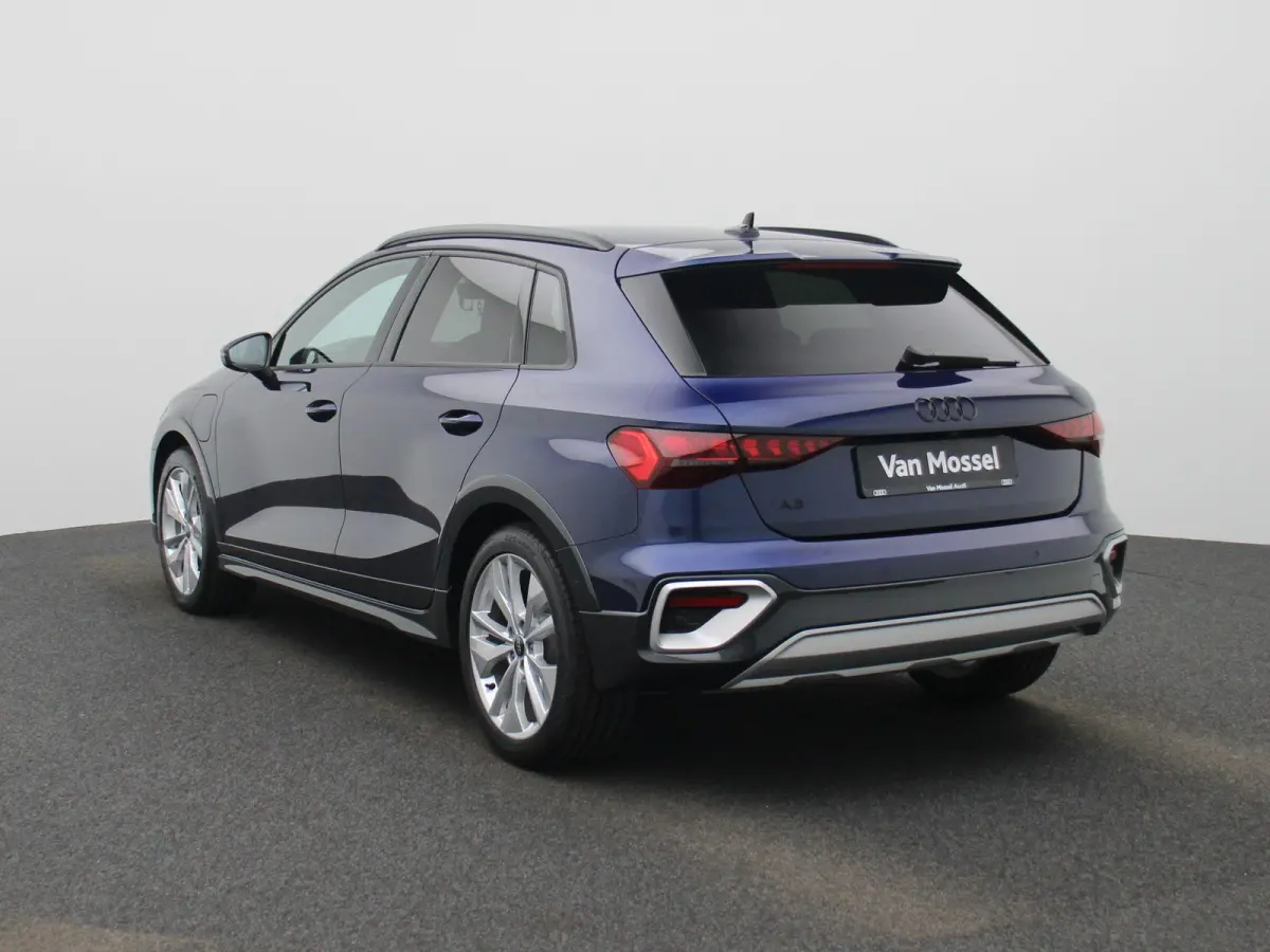 40 TFSI e Advanced edition 204 pk | Automaat | Navigatie | Smartphone interface | Climate Control | Stoelverwarming | Lichtmetalen velgen |