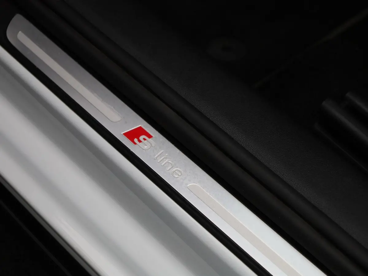 30 TFSI S edition