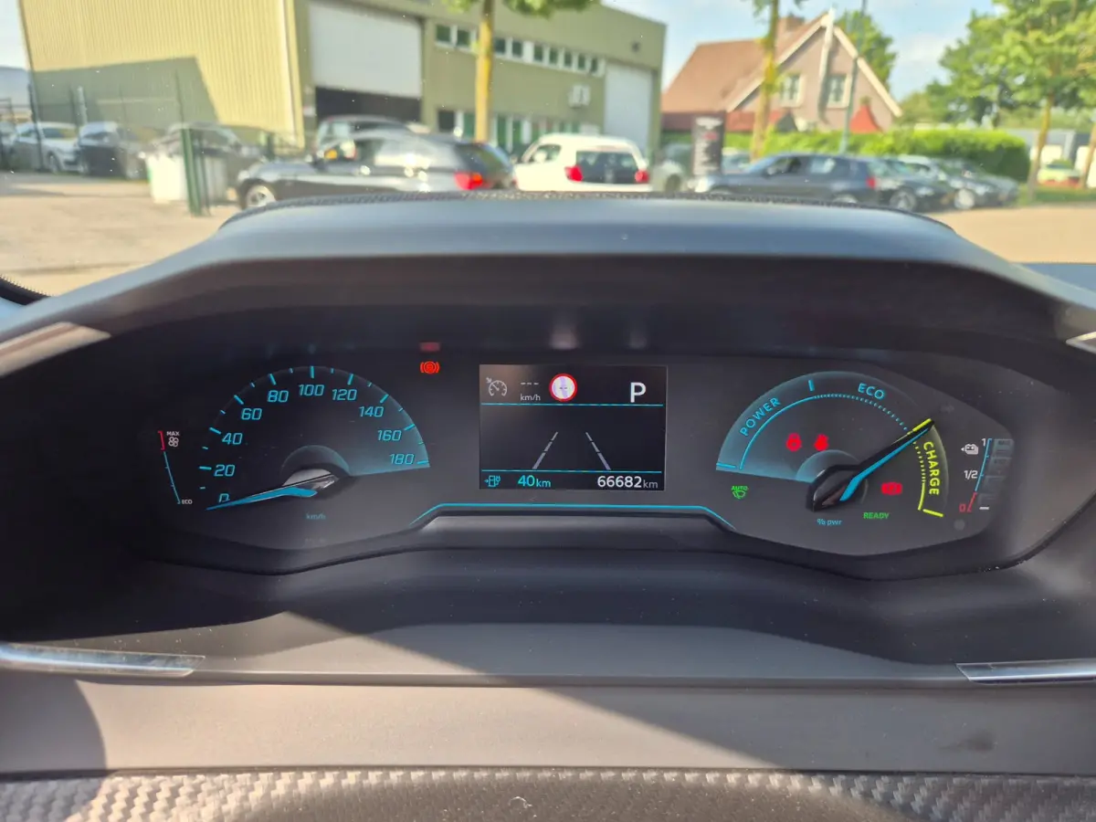 Ev Active 50 kWh 97% SOH CarPlay Cruise Control LED Technologie EV Active 50 kWh