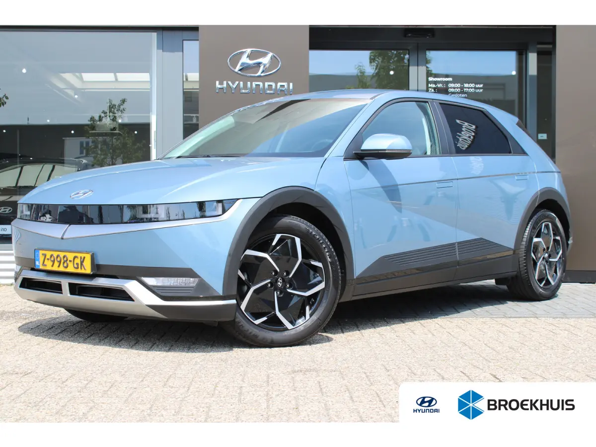 Style 58 kWh | Achteruitrijcamera | Cruise control adaptief met Stop&Go | Navigatiesysteem full map